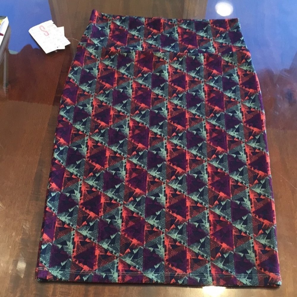 S LuLaRoe Cassie Skirt B06 20